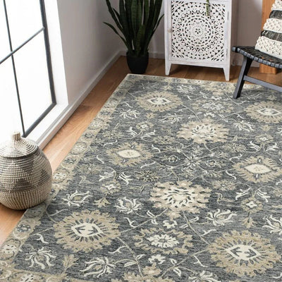 Hand-Tufted Grey Wool Rug with Floral Pattern | 8 x 10 Feet