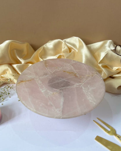 Classy Round Rose Quartz Cake Stand With Wooden Stand