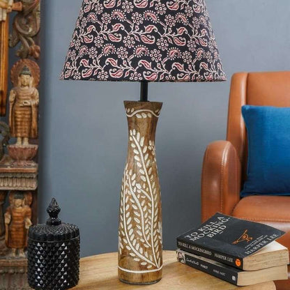 Leaf Embossed Lamp With Traditional Art Shade