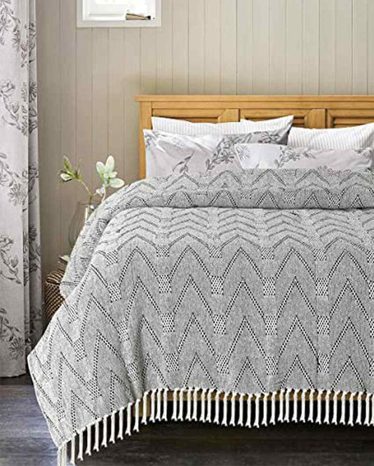 Geometrical Design Cotton Bedcover