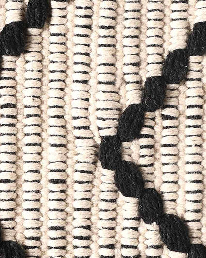 Diamond & Chevron Pattern Cotton Rug | 48x32 inches