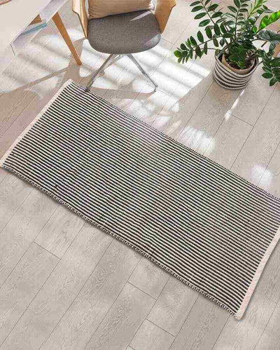 Eye Catchty Line Design Cotton Rug