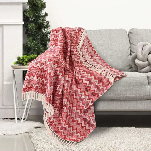 Zig-Zag Waves Pattern Cotton Throw | 59 x 49 inches