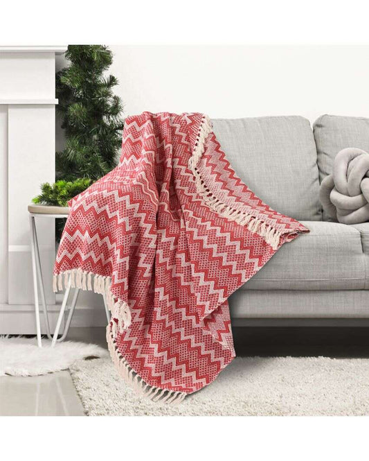 Zig-Zag Waves Pattern Cotton Throw | 59 x 49 inches