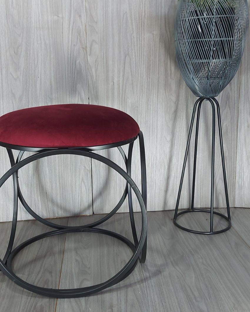 Black Six Ring Luxary Ottoman Stool With Cushion Red