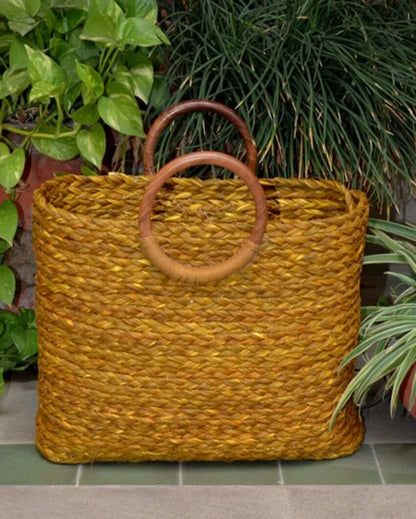 Charming Sabai Grass Hand Bag With Wooden Handle