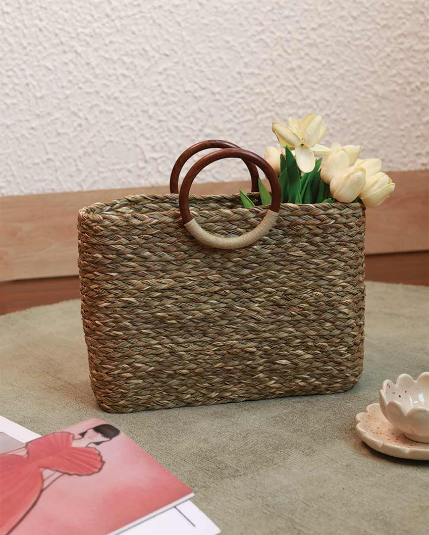 Charming Sabai Grass Hand Bag With Wooden Handle