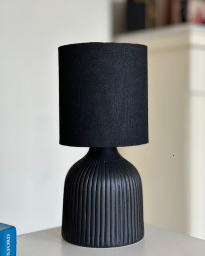 Beautiful Design Black Ribbed Table Lamp | 6 x 13 inches