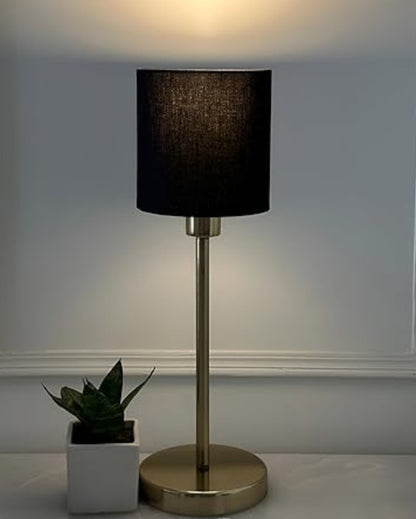 Modern Design Metallic Table Lamp | 7 x 20 inches