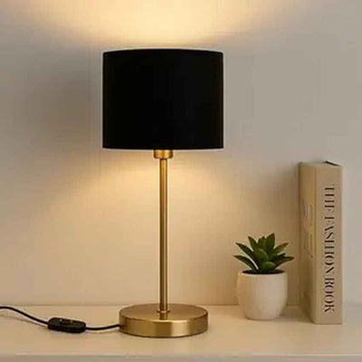 Modern Design Metallic Table Lamp | 7 x 20 inches