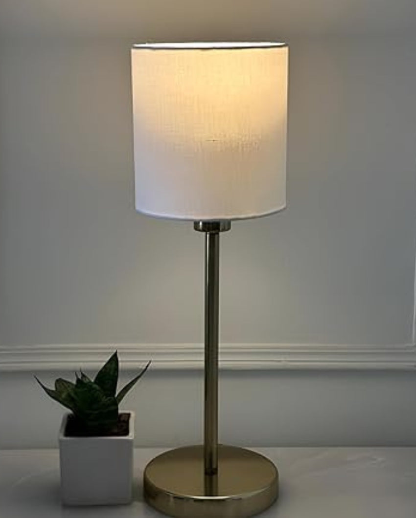 Modern Design Metallic Table Lamp | 7 x 20 inches