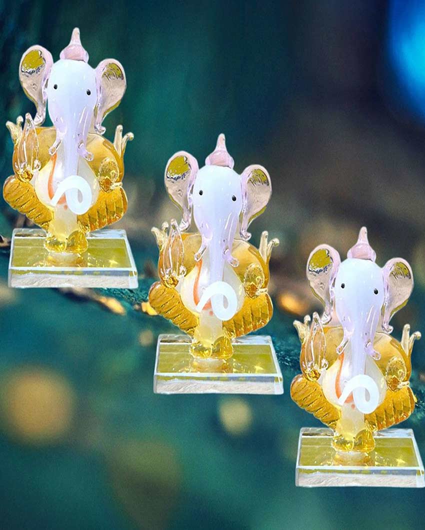 Divine Lord Ganpati Idols | Set of 3 | 3 x 2 inches