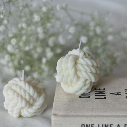 Knot Shape Candles | Set of 4