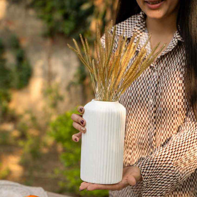 Snow White Vase With Rustic Grass