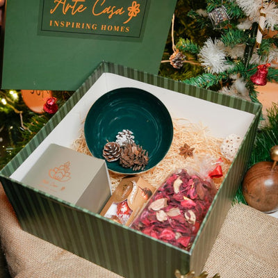 Classic Center Light Holiday Gift Box