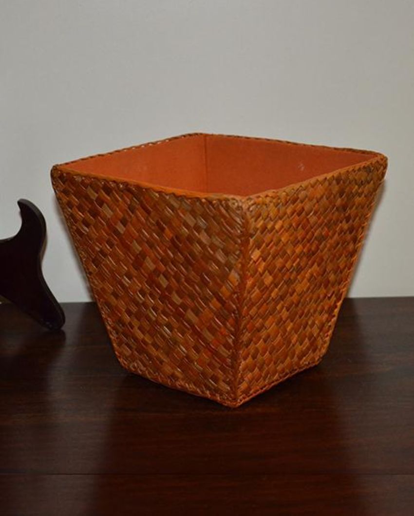 Charming Screw Pine Basket Bin | 7 x 6 inches