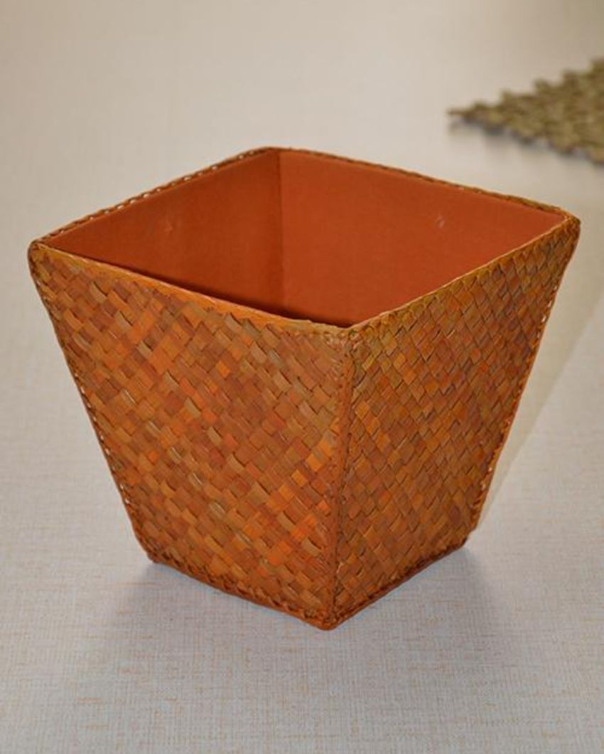 Charming Screw Pine Basket Bin | 7 x 6 inches