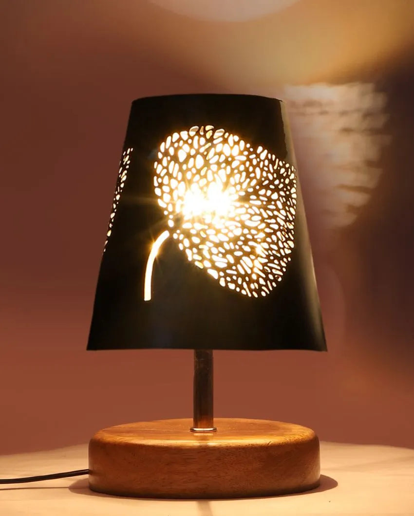 Leaf Metal Etching Table Lamp With Natural Wood Round Base