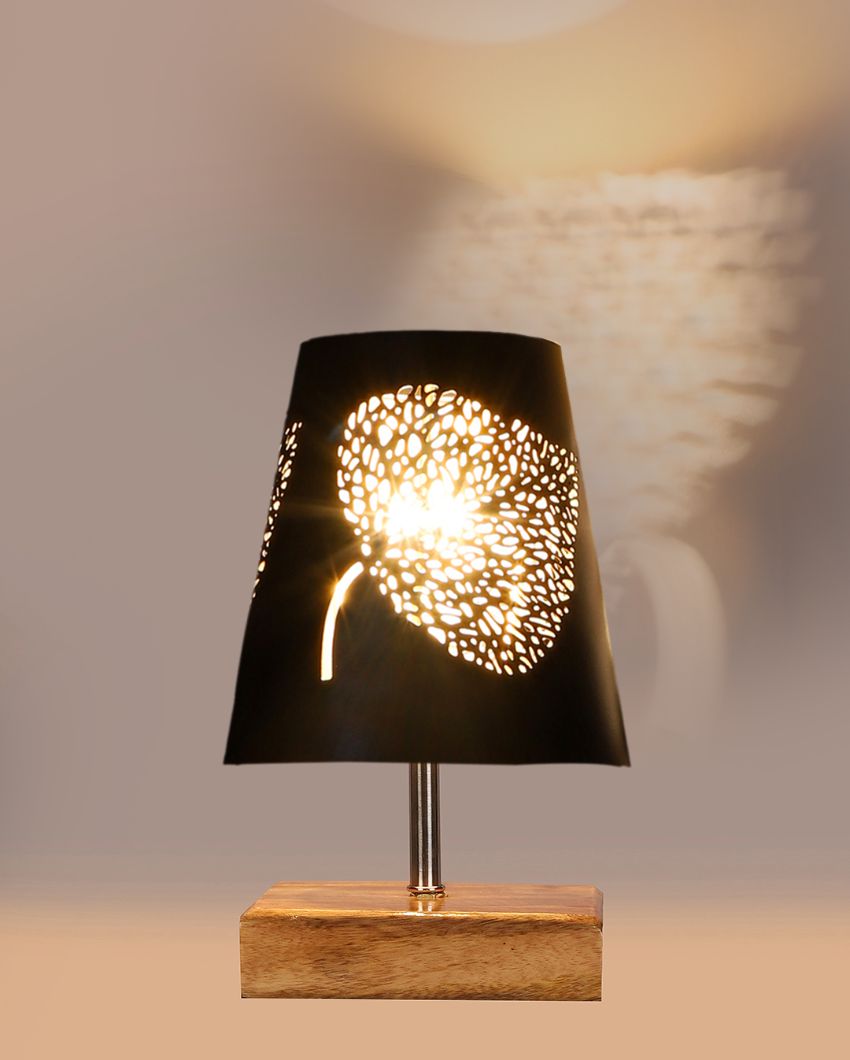 Leaf Metal Etching Table Lamp With Natural Wood Square Base