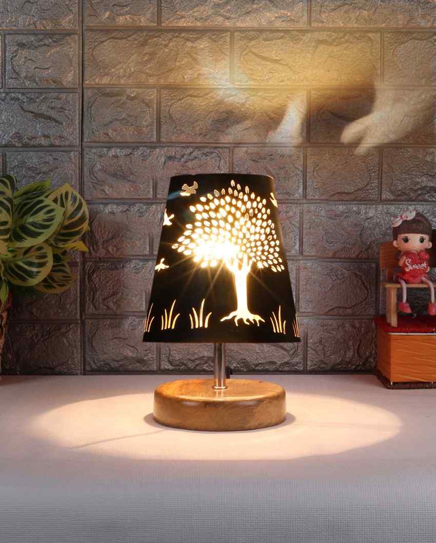 Tree Metal Etching Table Lamp With Natural Wood Round Base