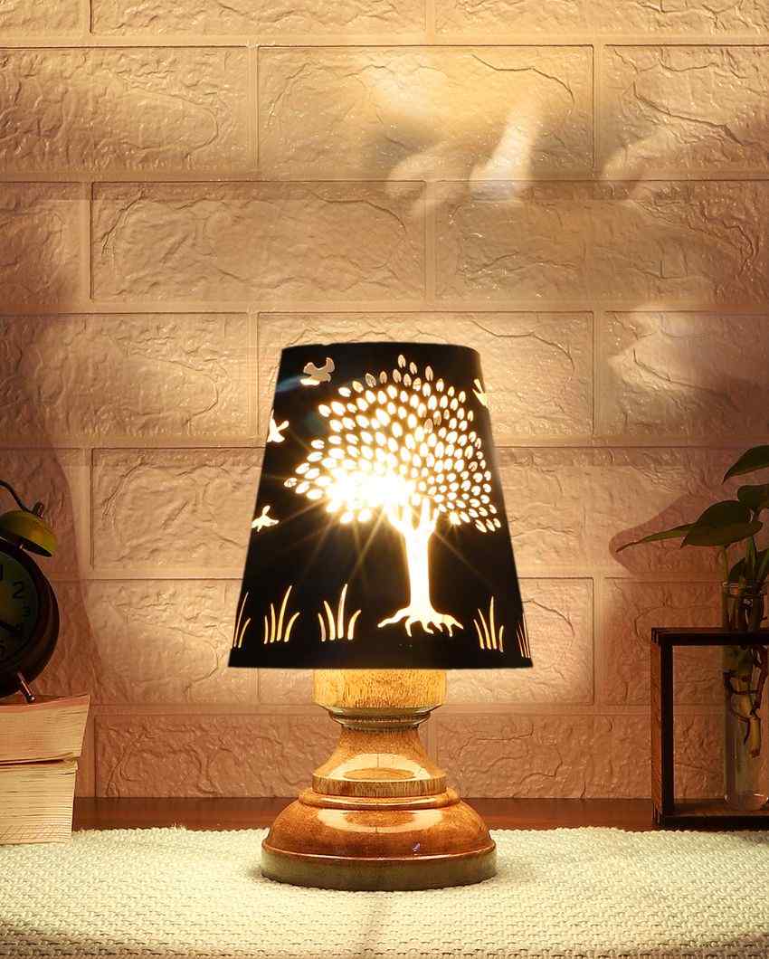 Tree Metal Etching Table Lamp With Natural Wood Round Base