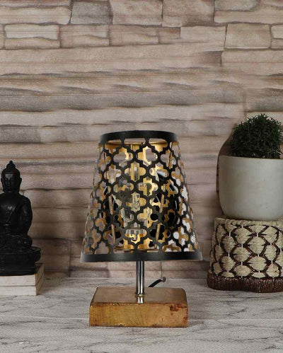 Net Metal Etching Table Lamp With Natural Wood Square Base