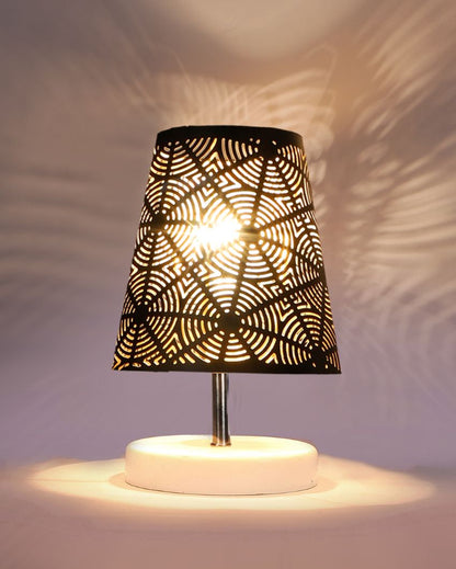 Round Metal Etching Table Lamp With White Wood Round Base