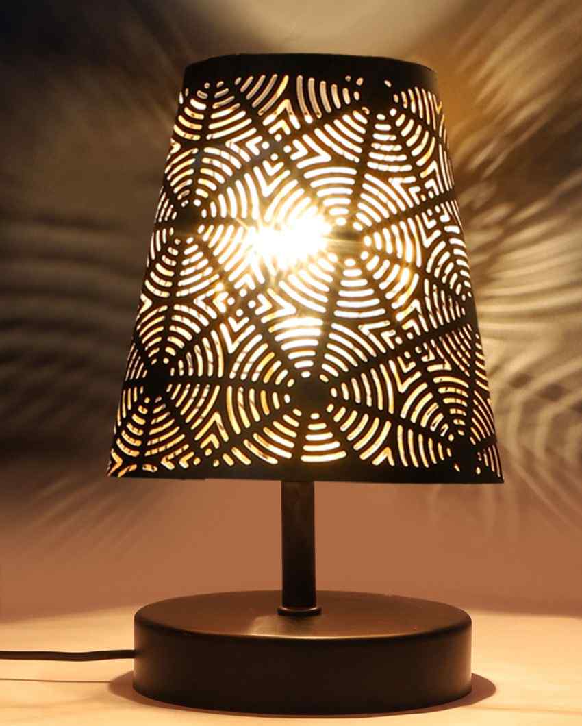 Round Metal Etching Table Lamp With Black Wood Round Base