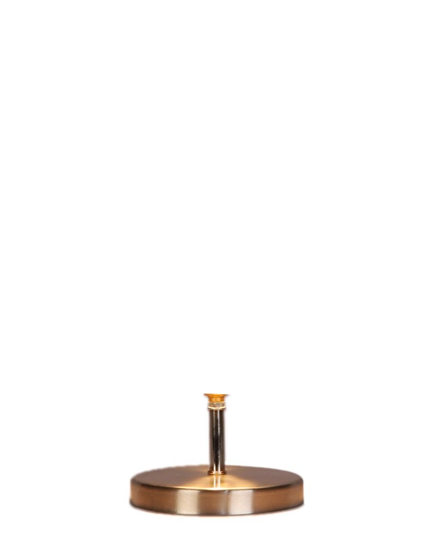 Round Metal Etching Table Lamp With Steel Round Base