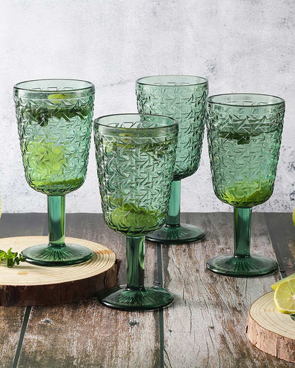 Beautiful Design Green Shade Chevron Goblet Glasses | 3 x 7 inches | 300 ml