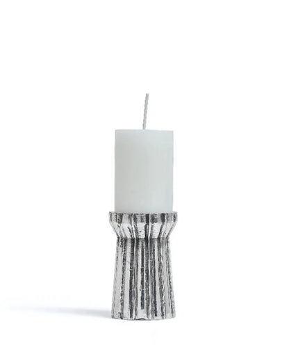 Silver Qutub Aluminum Candle Stand Small (4 inches)