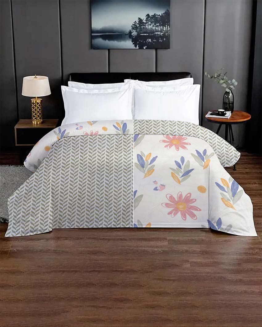Petal Reversible & Cozy Double Bed Comforter | 95 x 87 inches