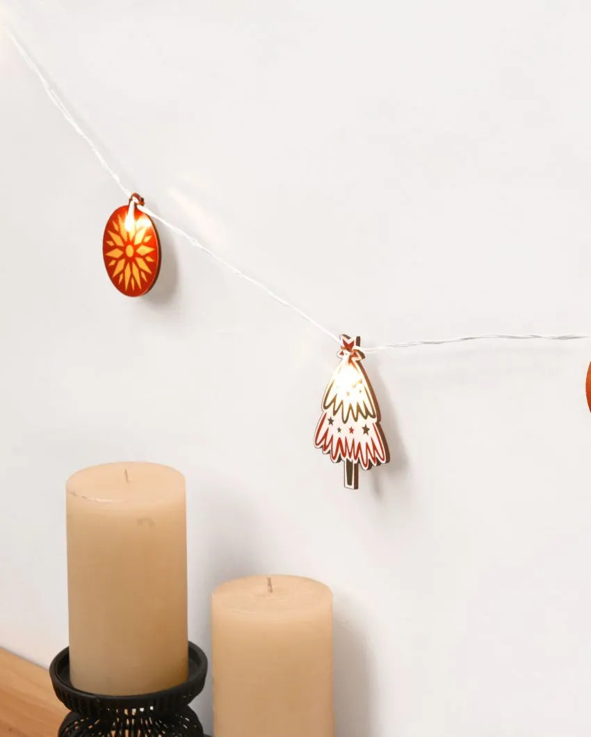 Bobble & Christmas Tree Light Bunting