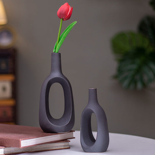 Modern Decorative Ceramic Handcrafted Flower vase Black