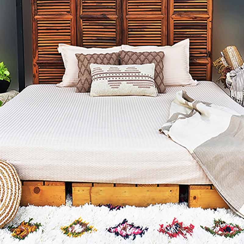 Swirl Bedding Set | Queen Size | Multiple Colors White