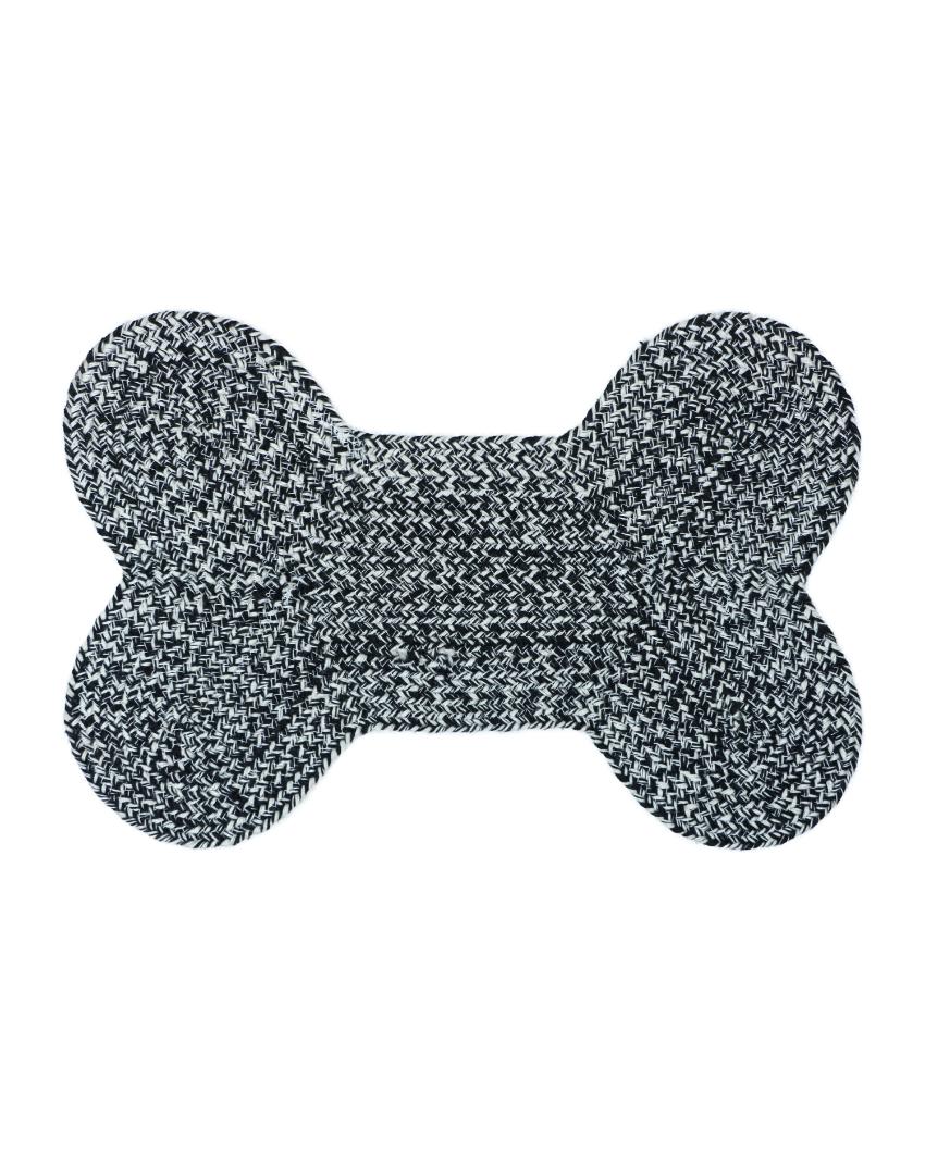 Hand Braided Polyester Bone Design Pet's Mat | 16 x 24 inches