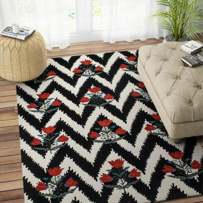 Stylish Chevron Hand Tufted Wool Carpet Contemporary Aesthetic| Black | 4 x 6 Feet