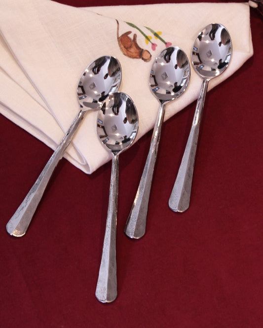 Simple Silver Lining Dinner Spoons | Set of 4