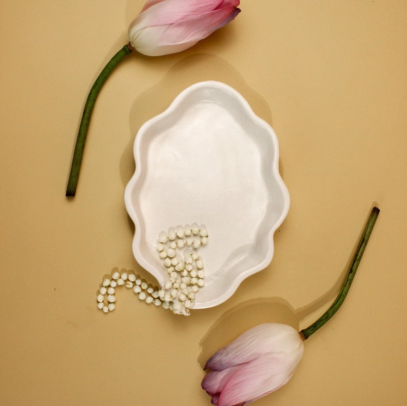 Beautiful Ceramic Cloud Plate White