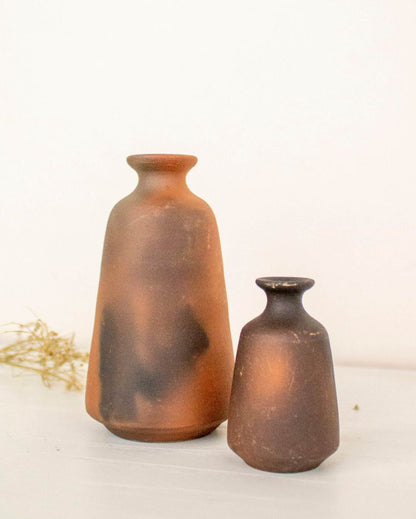 Stylish Terracotta Vase with Incense Holder Set