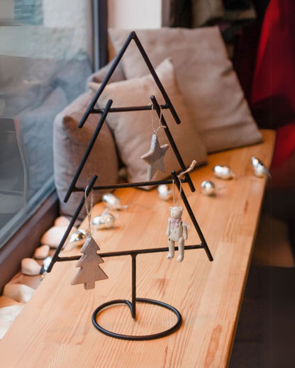 Premium Metal Christmas Tree Stand | 12 x 19 inches