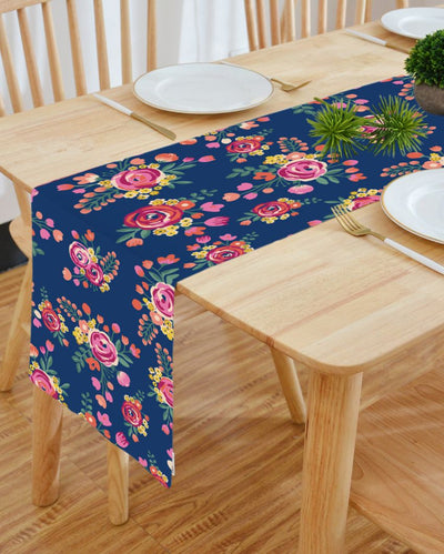 Clover Design Printed Table Runner