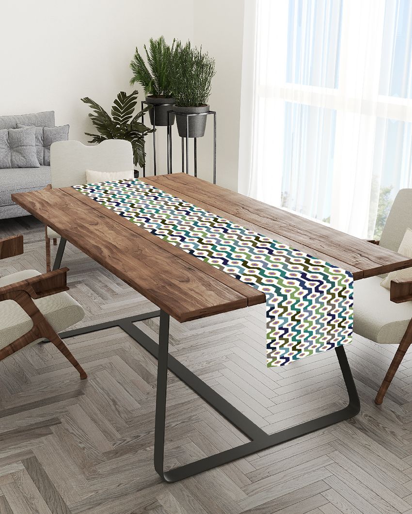 Chic Houndstooth Table Runner