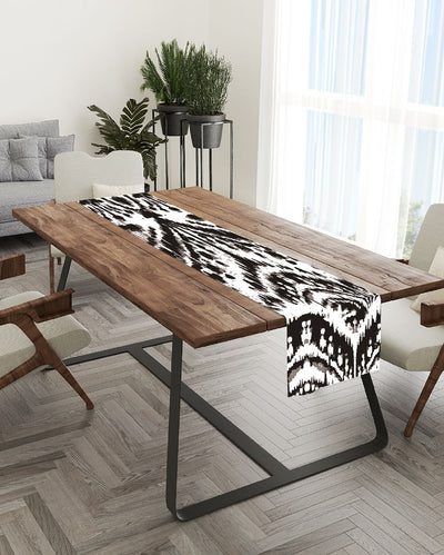 Modern Graphic Patterns Table Runner