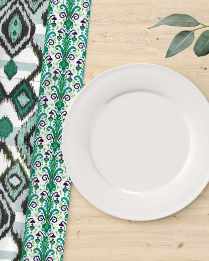 Green & White Abstract Table Runner