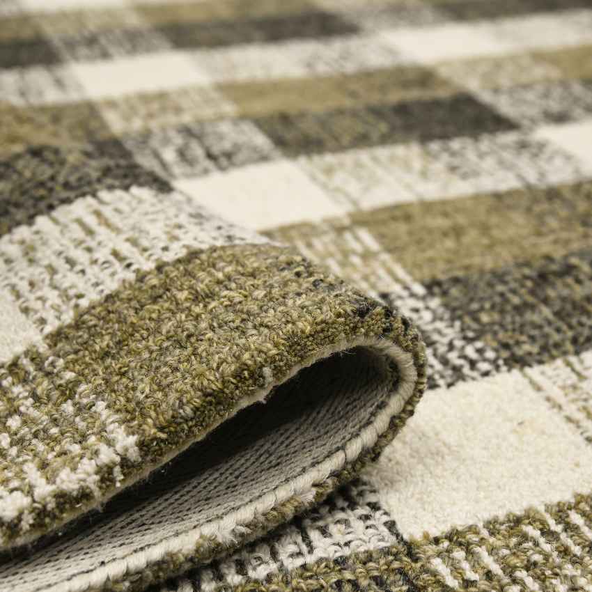 Beautiful Green Shade Hand-Crafted Plaid Wool Area Rug | 7.6 x 5 Feet