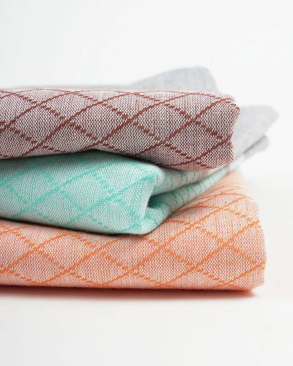 Brocade Cotton Bath Towels | Set of 3 | 59x30 inches | Get a Freebie