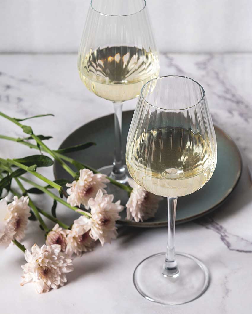 Fluted Wine Glasses | Set of 4