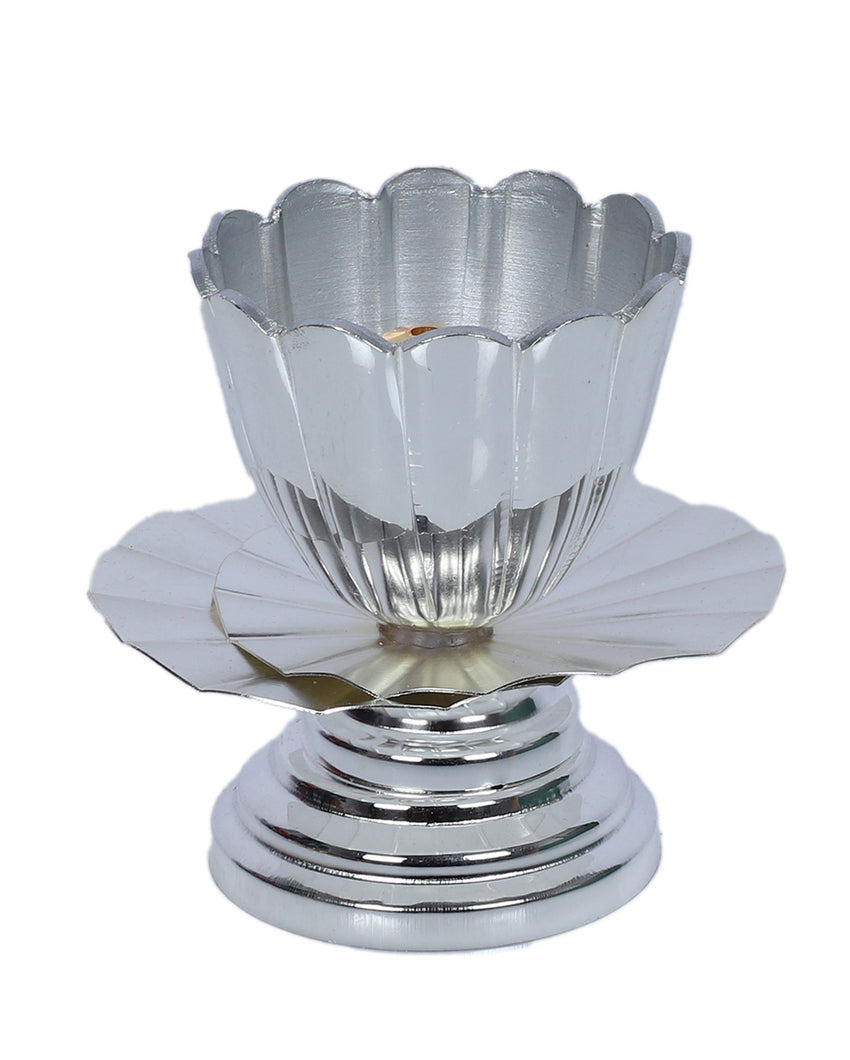 Elegant Silver Akhand Diya With Velvet Box | 3 x 3 inches