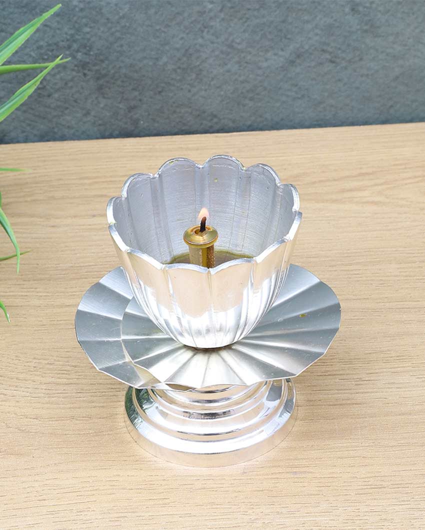 Elegant Silver Akhand Diya With Velvet Box | 3 x 3 inches